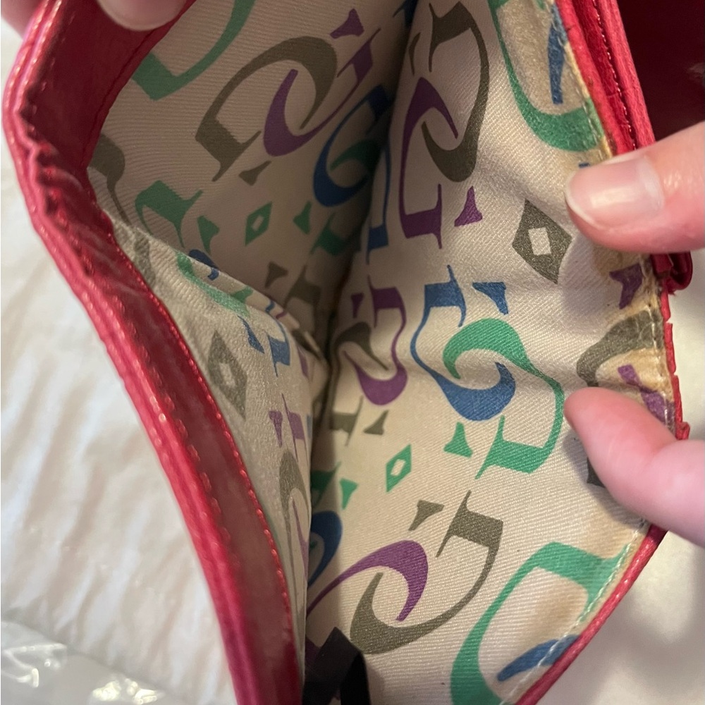 Guess Wallet - Picture 6 of 6